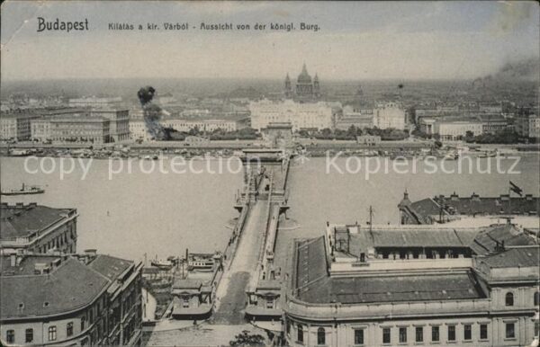 Budapest Blick von der königlichen Burg auf Dona