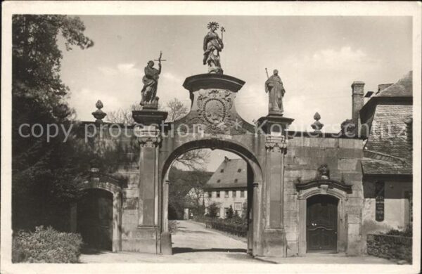 Hattenheim Rheingau Kloster Eberbach Sandsteinportal