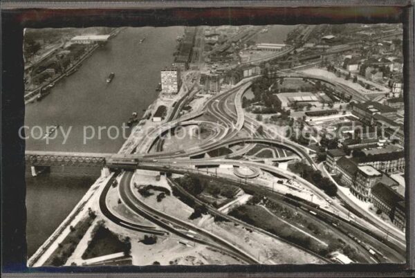 Mannheim Auffahrt Rheinbrücke Fliegeraufnahme