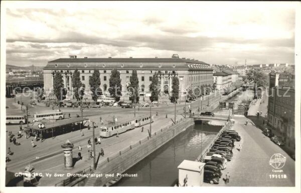 Goeteborg Vy över Drottningtorget med Posthuset