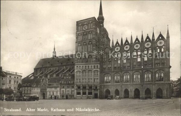 Stralsund Mecklenburg Vorpommern Alter Markt Rathaus Nikolaikirche