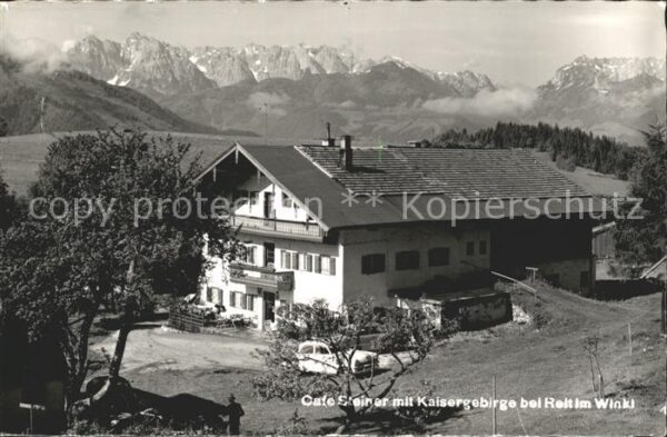 Reit Winkl Cafe Steiner mit Kaisergebirge