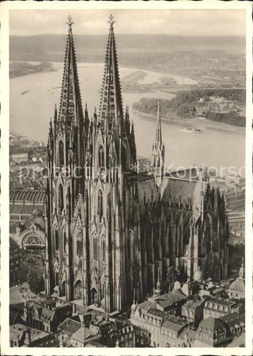 Koeln Rhein Kölner Dom Fliegeraufnahme Rheingold Se