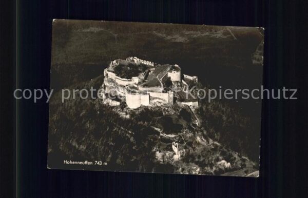 Neuffen Burg Hohenneuffen Fliegeraufnahme