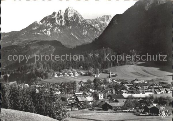 Bad Haering Tirol Gesamtansicht mit Kaisergebirge Schwefe