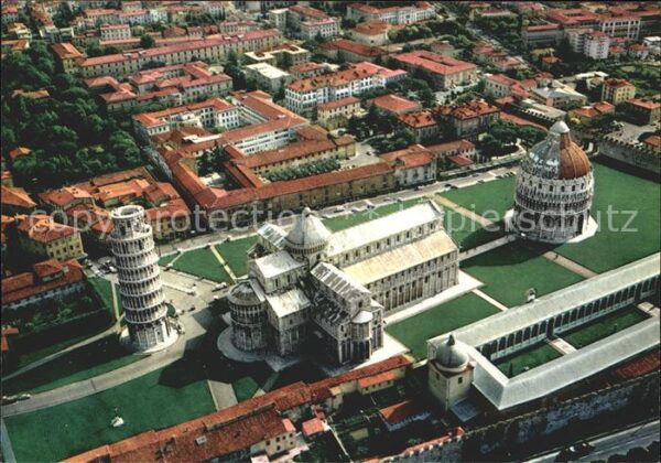 Pisa Fliegeraufnahme Dom verbinden Krankenha