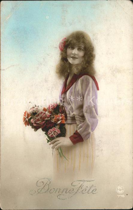 Foto PC Paris Nr. 776 Frau Rosen Glückwunsch