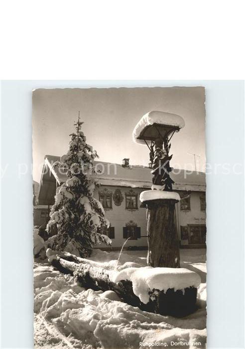 Ruhpolding Dorfbrunnen Winterimpressionen
