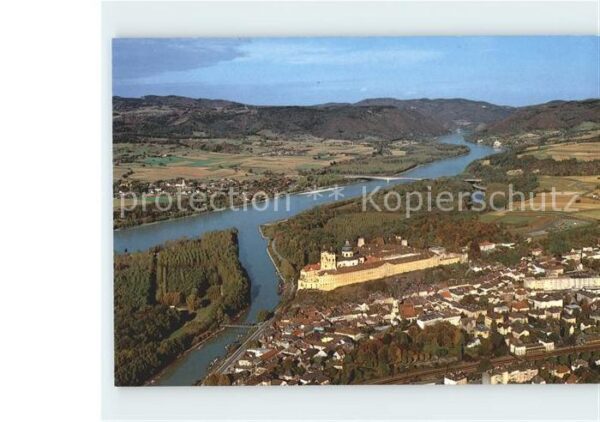 Melk Donau Stift Schloss Kloster Schönbühel Fliege