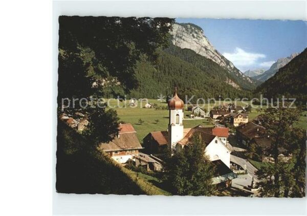 Schnepfau Vorarlberg Ortsansicht mit Kirche Ferienort Bregen