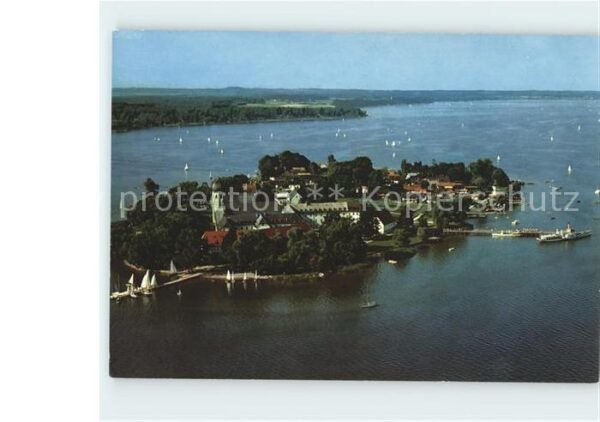 Fraueninsel Chiemsee mit Kloster Frauenwörth Fliegeraufnahme