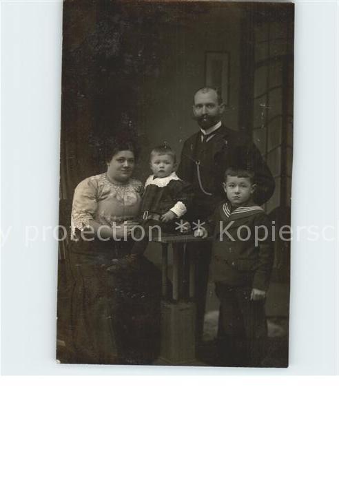 Kinder Child Enfants Familienfoto Ohrdruf