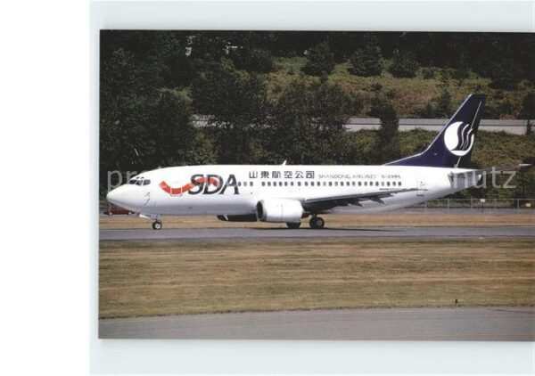 Flugzeuge Zivil Shandong Airlines Boeing B-737-300 B-29