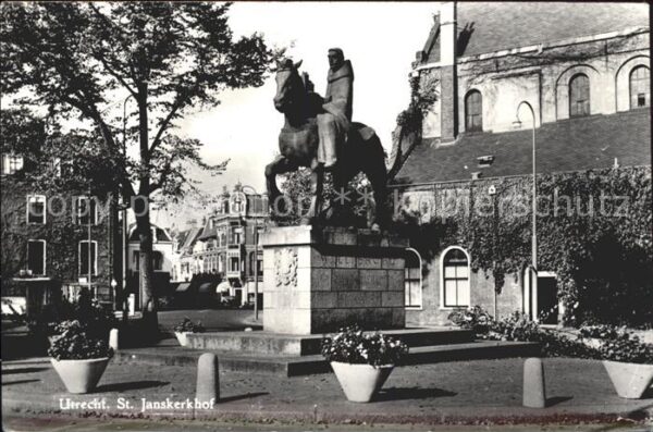 Utrecht St Janskerkhof Denkmal