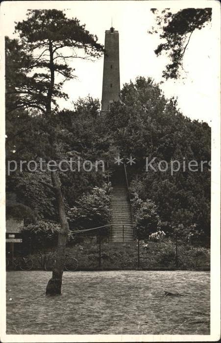 Maarn Gedenkteken van Napoleon Pyramide van A