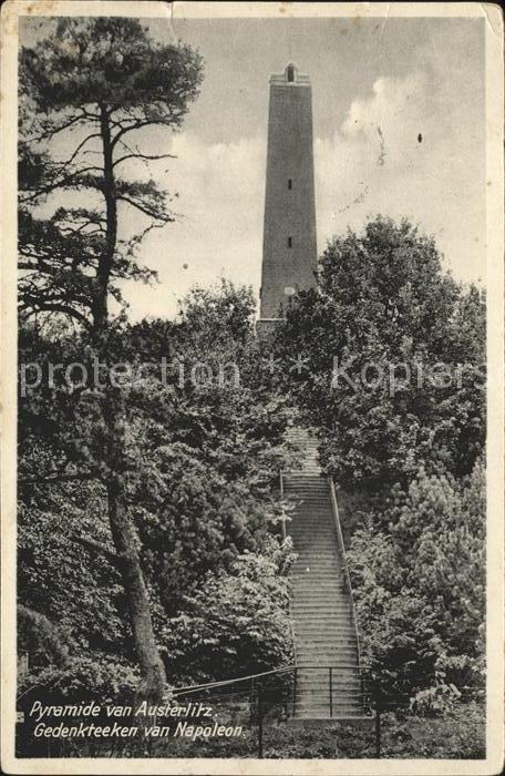 Maarn Gedenkteken van Napoleon Pyramide van A