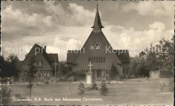 Doorwerth Kerk met Monument Gervallenen