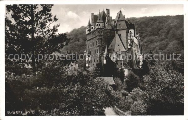 Burg Eltz im Moseltal