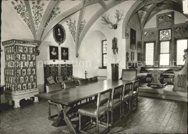 Burg Eltz Fahnensaal im Rodendorfer Haus