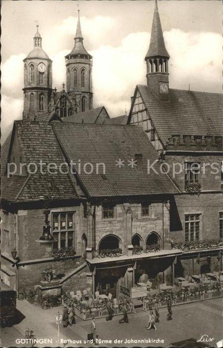 Goettingen Niedersachsen Rathaus Türme der Johanniskirche
