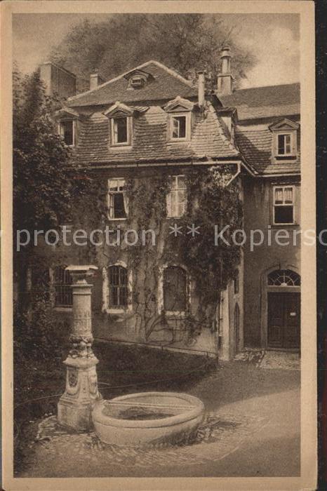Weimar Thueringen Haus der Charlotte von Stein Brunnen