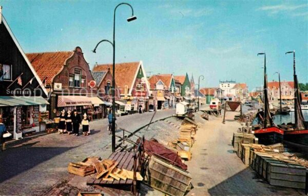 Volendam Hafen Promenade