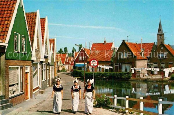 Volendam Ortsmotiv Trachtenmädchen