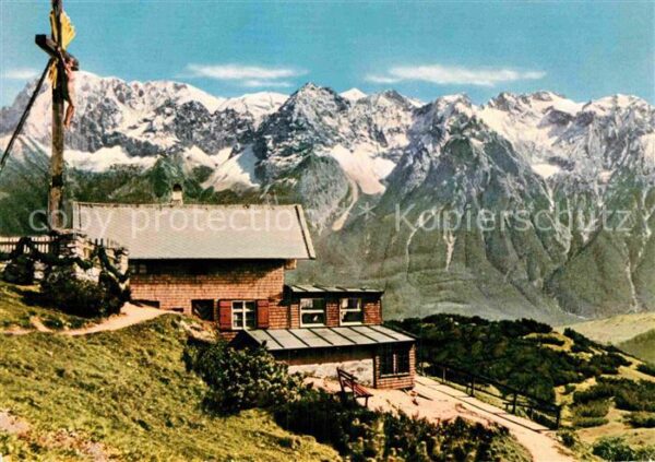Wankhaus mit Karwendel
