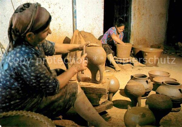 Toepfern Cyprus Pottery Making Töpferarbeit Zype