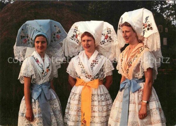 Trachten Niedersorben Festtracht Burg Spreewald