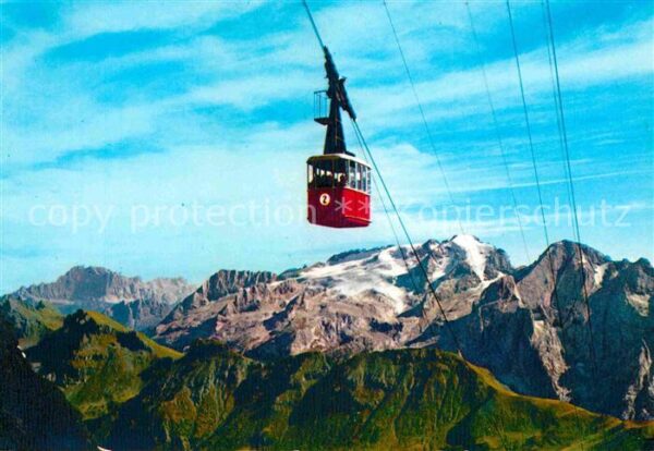 Seilbahn Funivia Passo Pordoi Dolomiti Marmolada
