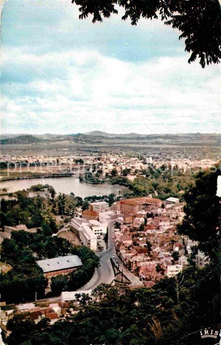 Antananarivo Vue sur le Lac Anosy