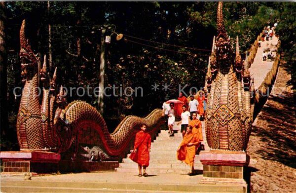 Chiengmai 4 Headed Dragons Doi Suthep Mountain Wa