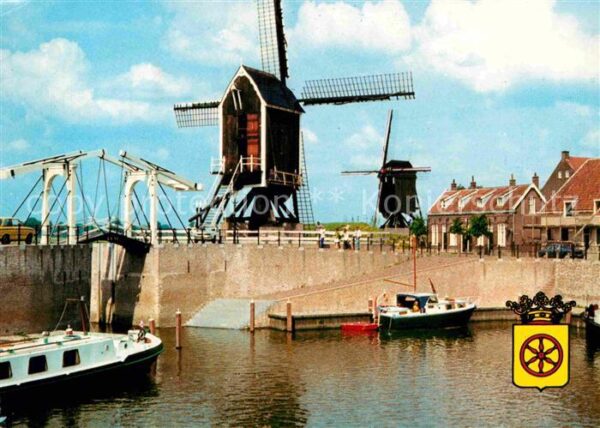 Heusden Niederlande Stadshaven met ophaalbrug en strandaard