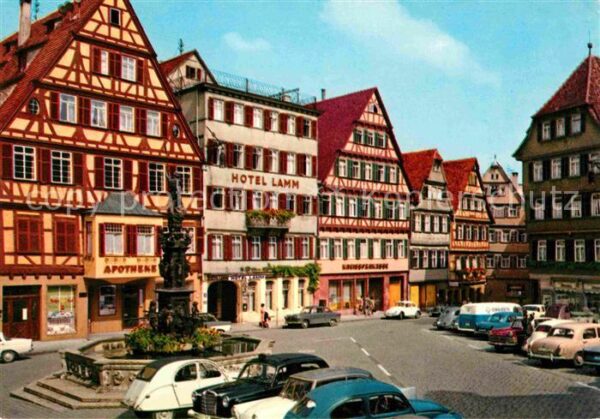 Tuebingen Marktplatz Altstadt Fachwerkhäuser Brun