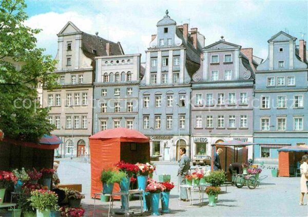Wroclaw Plac Solny Fragment pierzei zachodniej