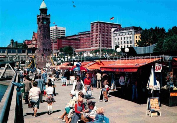 Hamburg St Pauli Landungsbrücken