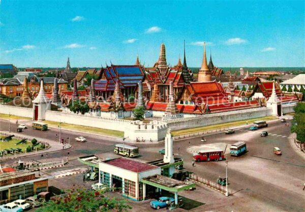 Bangkok The Emerald Buddha Temple Wat Phra Keo