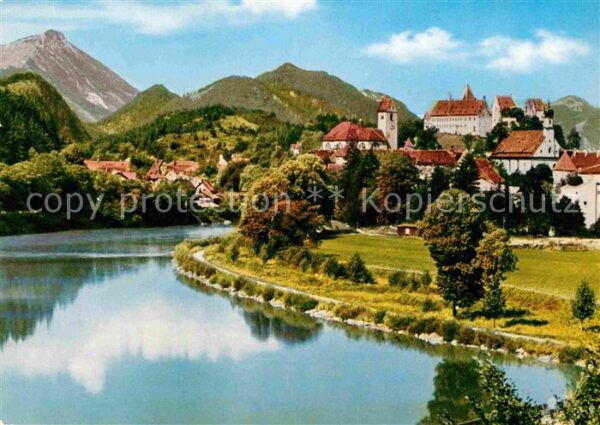 Fuessen Allgaeu Blick über den Lech zum Hohen Schloss m