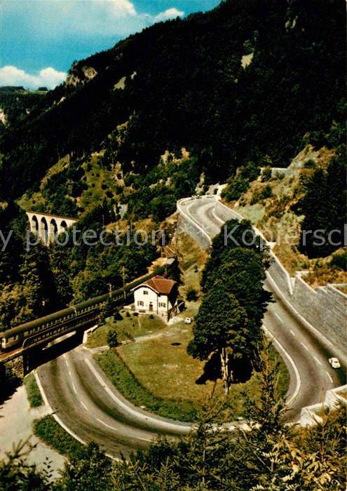 Hoellental Schwarzwald mit Ravennaviadukt Eisenbahn