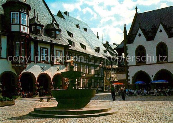 Goslar Marktbrunnen Altstadt Fachwerkhaus Gast