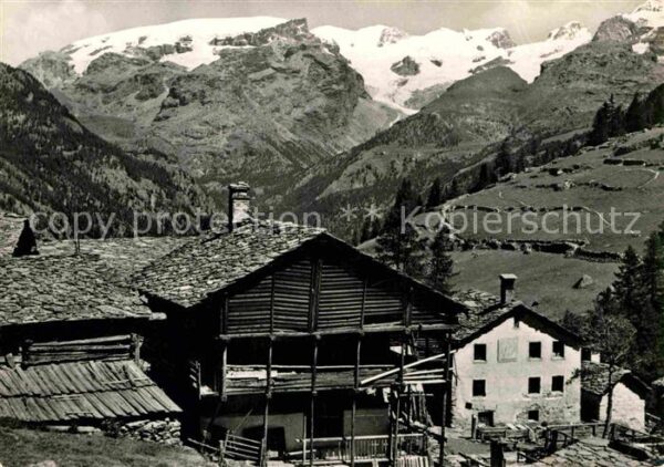 Champoluc  Bergdorf Alpenpanorama