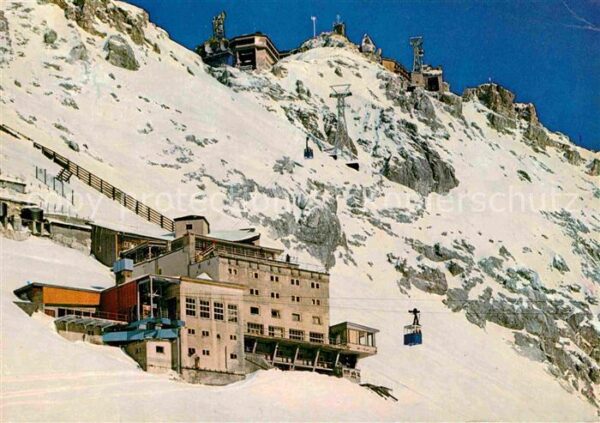 Zugspitze Hotel Schneefernerhaus mit Seilbahn zum