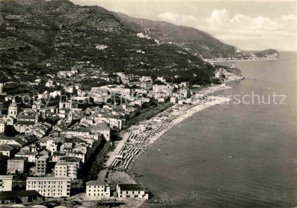 Finale Ligure Fliegeraufnahme Caprazoppa