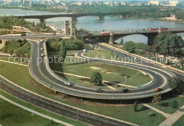 Warszawa Slimak przy moscie Poniatowskiego