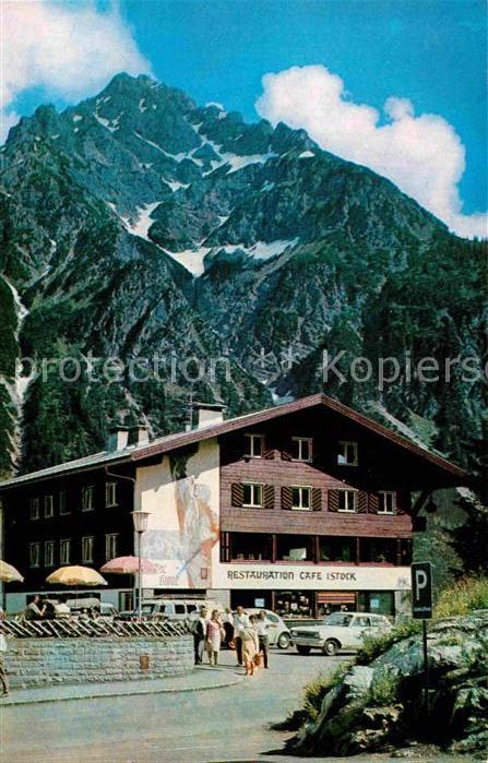 Mittelberg Kleinwalsertal Hotel Alte Krone mit Zwöflerkopf Allgäu
