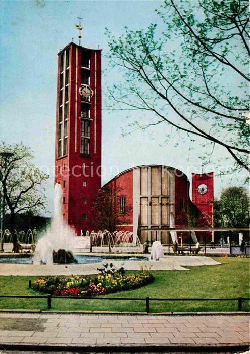 Muenchen Neue evangelische Matthäuskirche Spring