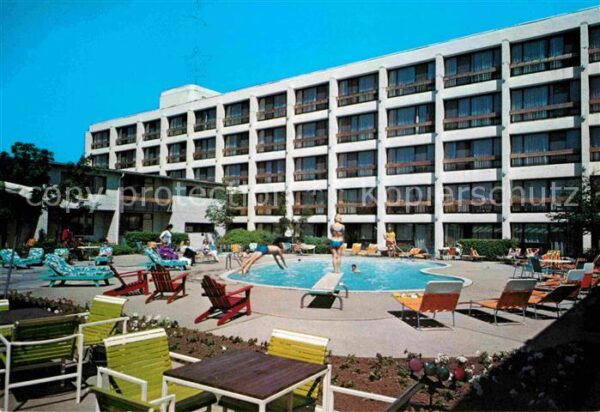 Toronto Canada Cambridge Motor Hotel