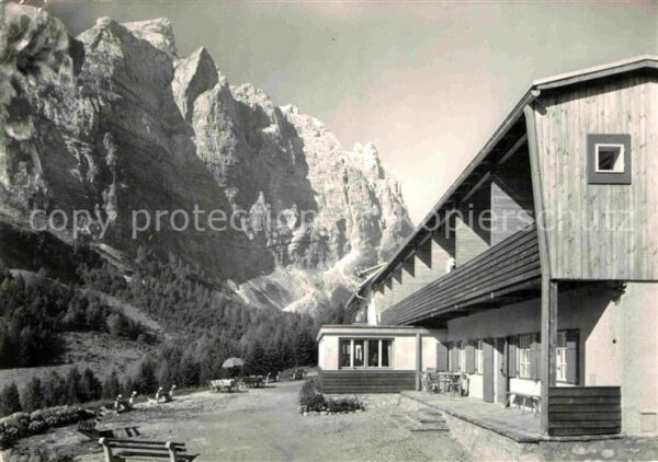 Hermagor Kaernten Untere Valentinalpe Kellerwand Plöckeng