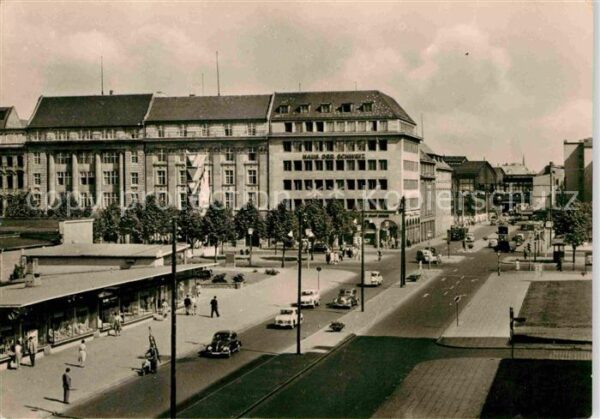 Berlin Friedrichstrasse Ecke Unter den Linden